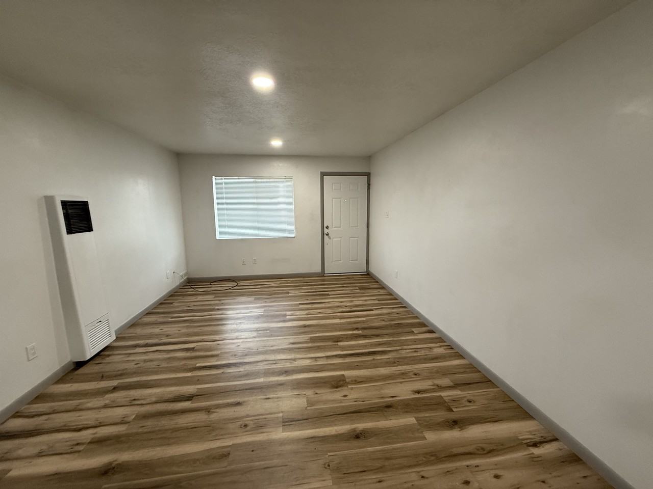 2612 Dakota St Ne - Photo 3 of 25