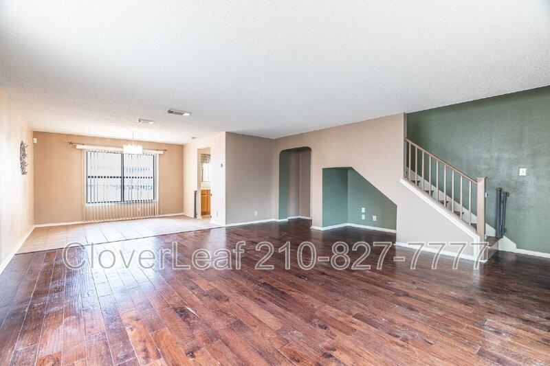 9227 Bowen Dr - Photo 7 of 36