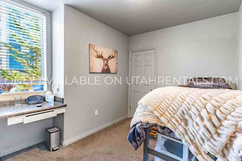 892 En #F1-2 - Photo 7 of 31