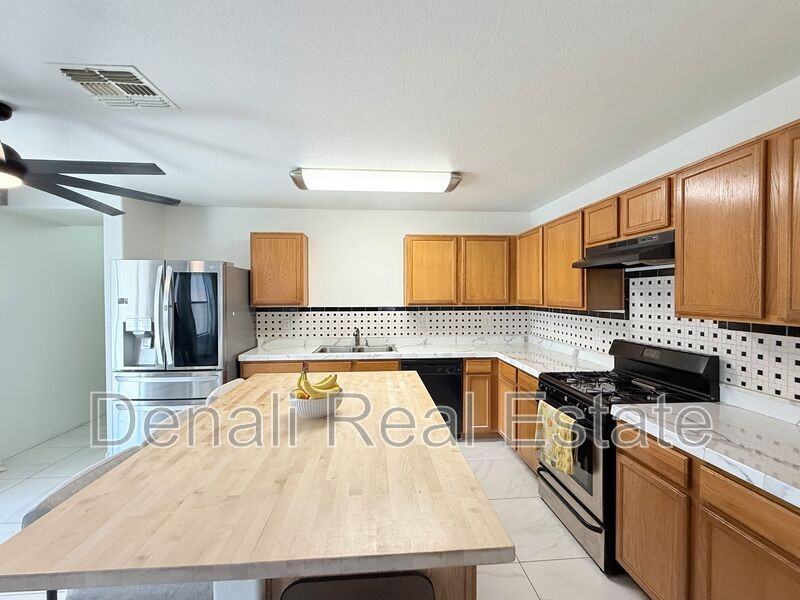 3033 E Santa Rosa Dr - Photo 7 of 33