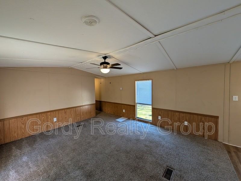 3017 Camp Rd - Photo 2 of 11