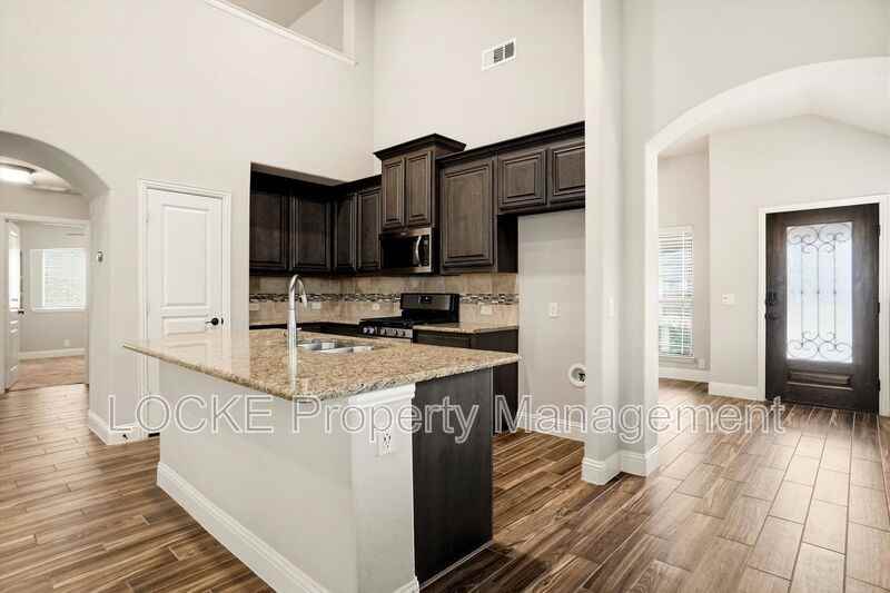 1021 Rustic Oak Way - Photo 2 of 16