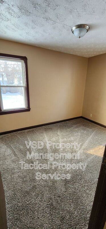 5120 Clement Ave - Photo 7 of 21