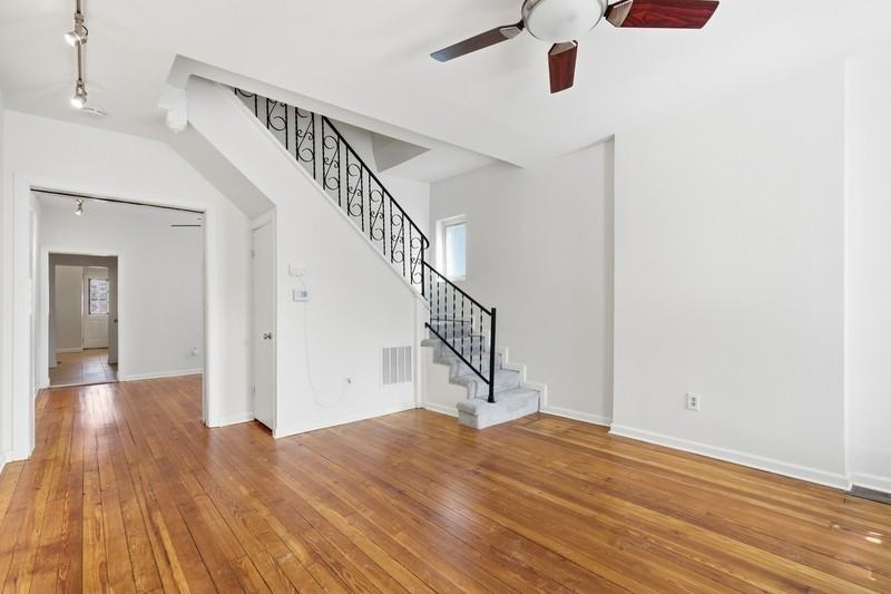 2812 Clifton Ave - Photo 2 of 21