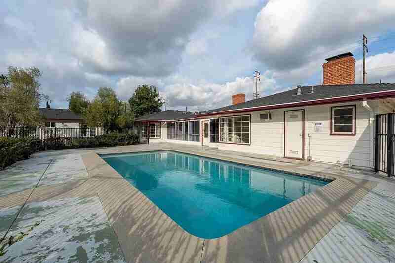 590 N Cambridge St #590 - Photo 4 of 39