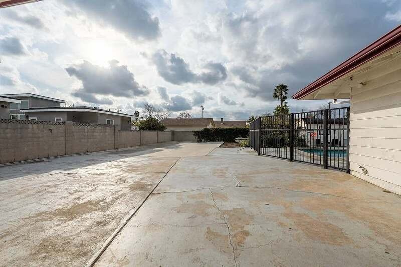 590 N Cambridge St #590 - Photo 5 of 39