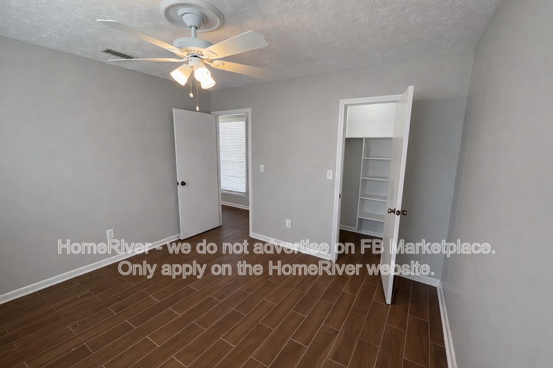 1746 Bartlett Ave - Photo 6 of 14