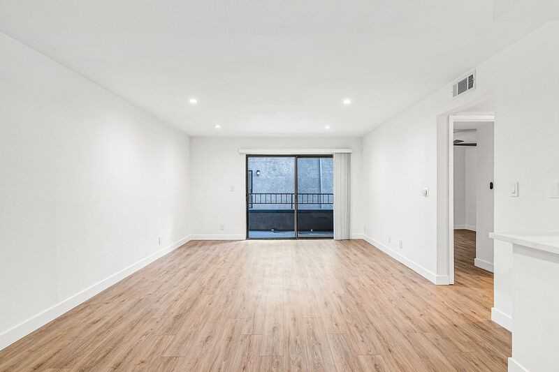 5807 Laurel Canyon Blvd #107 - Photo 3 of 11