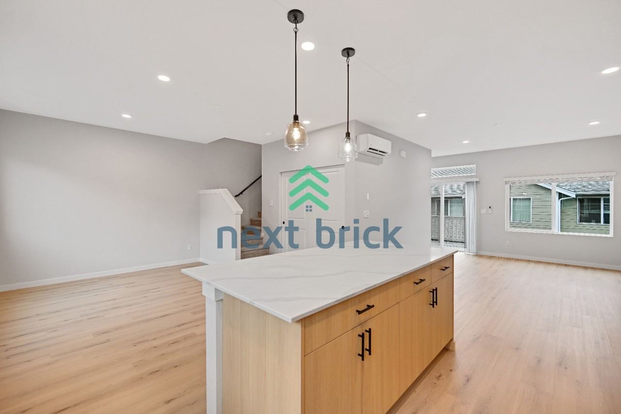 16124 Cascadian Way #F2 - Photo 7 of 28