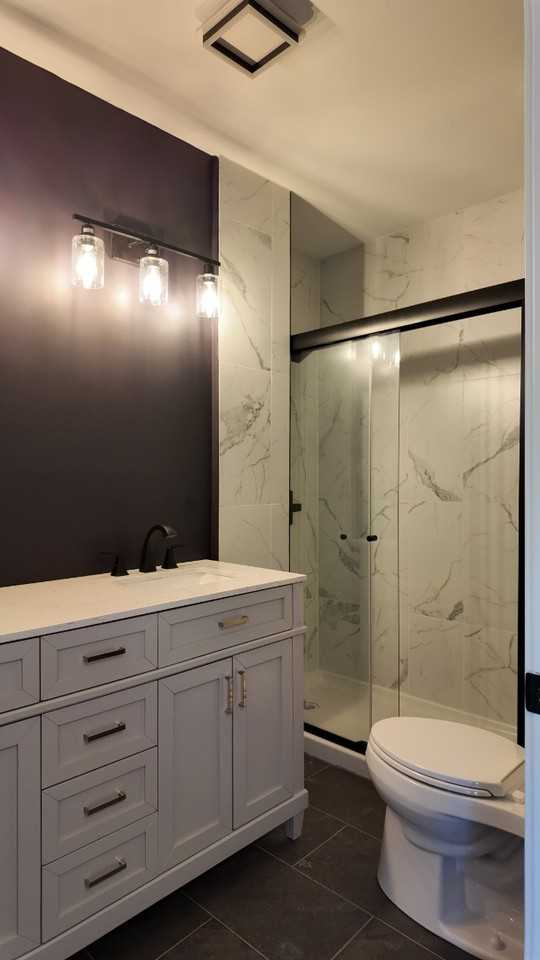 142 E Clifton Ave #3 - Photo 4 of 9