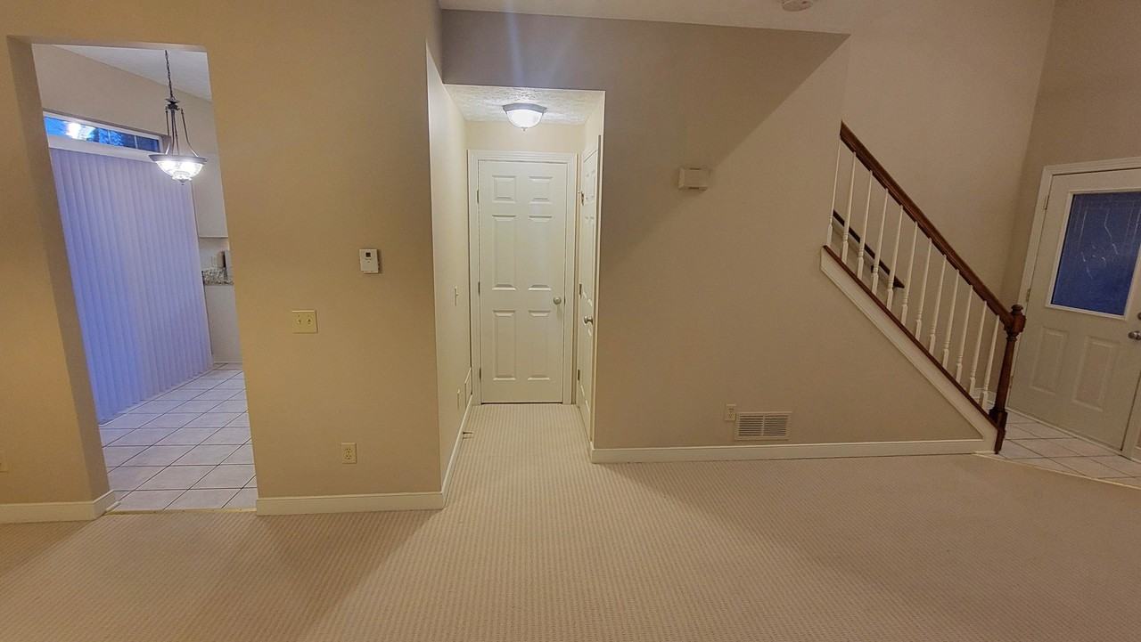 2158 Kenyon St #B - Photo 7 of 34