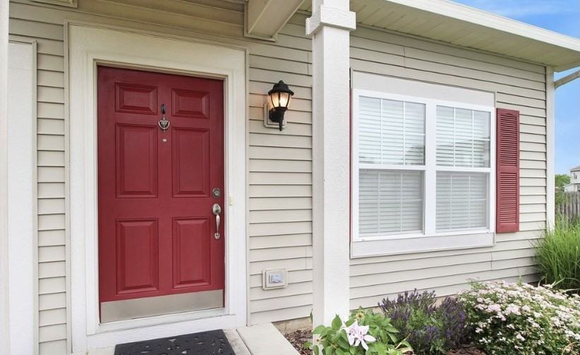 4313 Dillon St - Photo 2 of 29