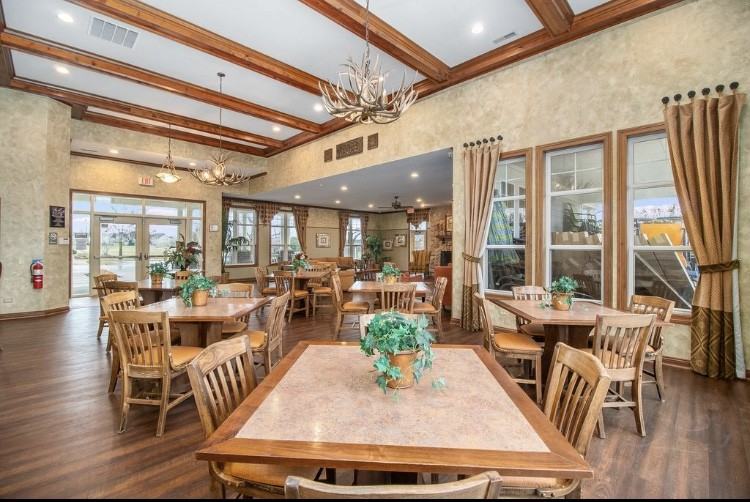 4313 Dillon St - Photo 4 of 29