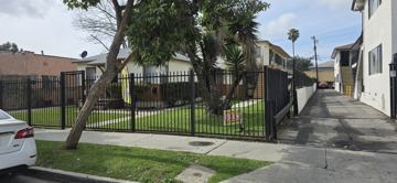 featured image of 6129 S Victoria Ave #7