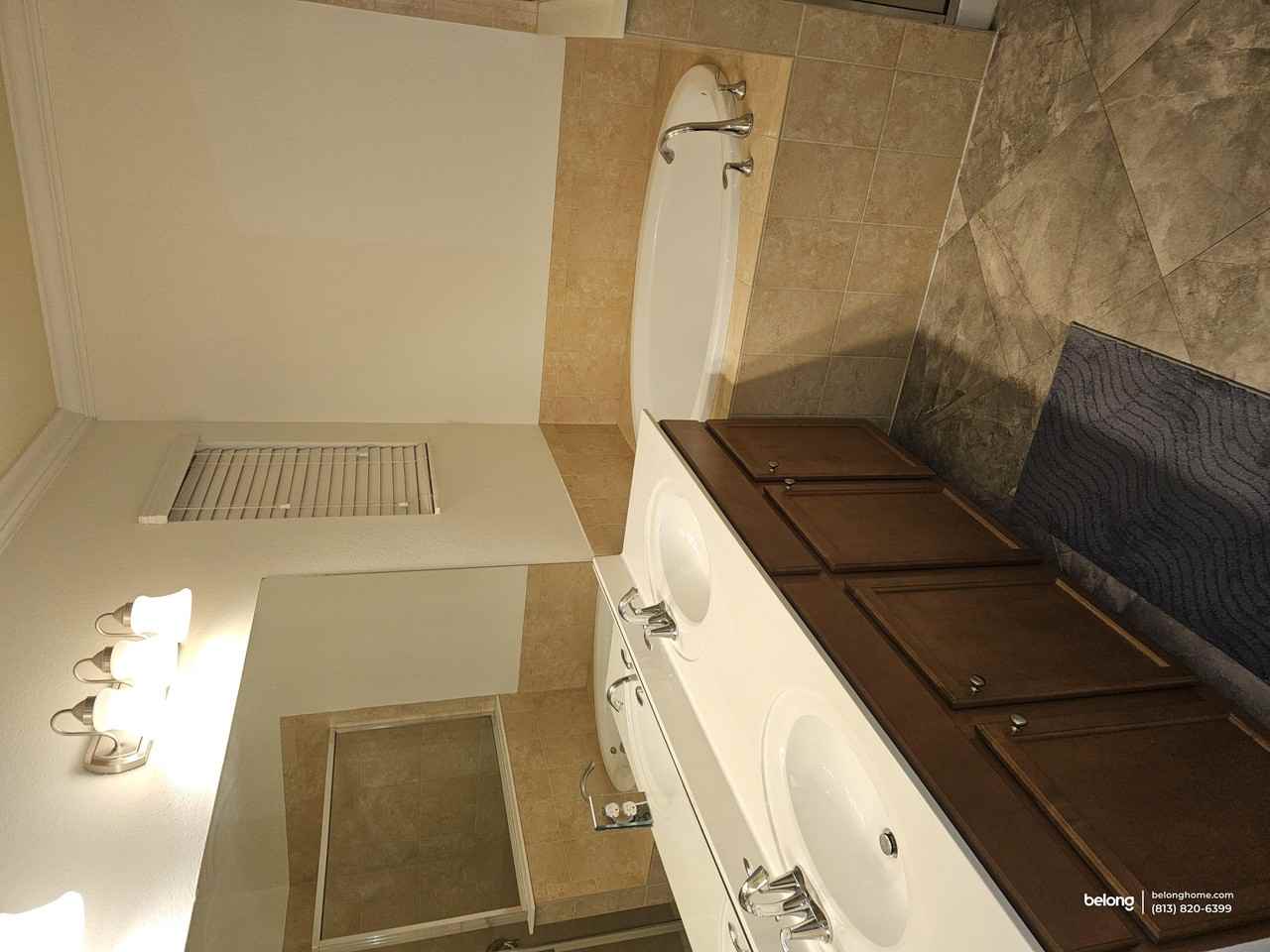 2846 Via Piazza Loop - Photo 5 of 18