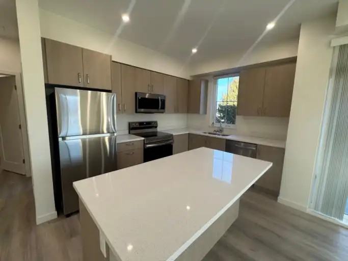 9284 Hazel St #202 - Photo 5 of 20