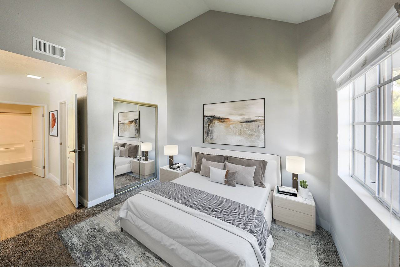 The Retreat - Photo 4 of 22