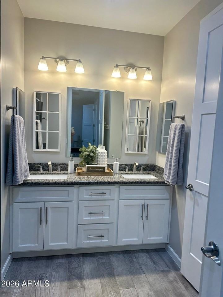 2612 S 336th Ave - Photo 3 of 26