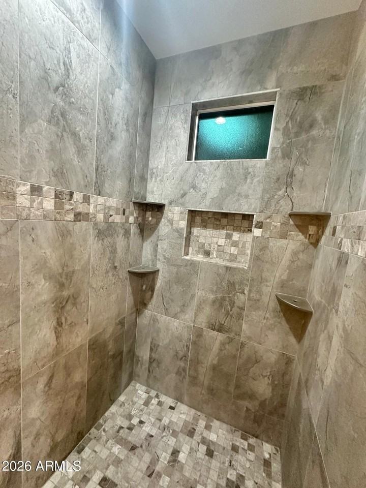 2612 S 336th Ave - Photo 5 of 26