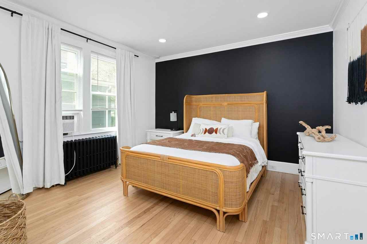 137 Rock Spring Rd Unit 1 #1 - Photo 4 of 15