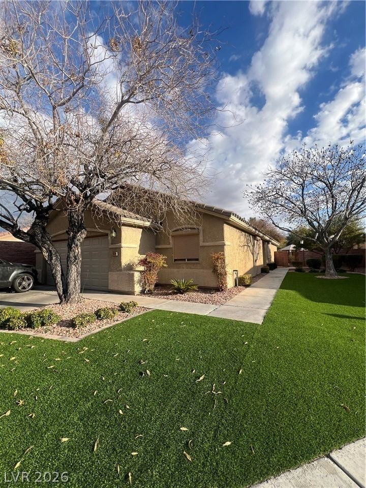 3470 Seaside Treasures Ct - Photo 5 of 10