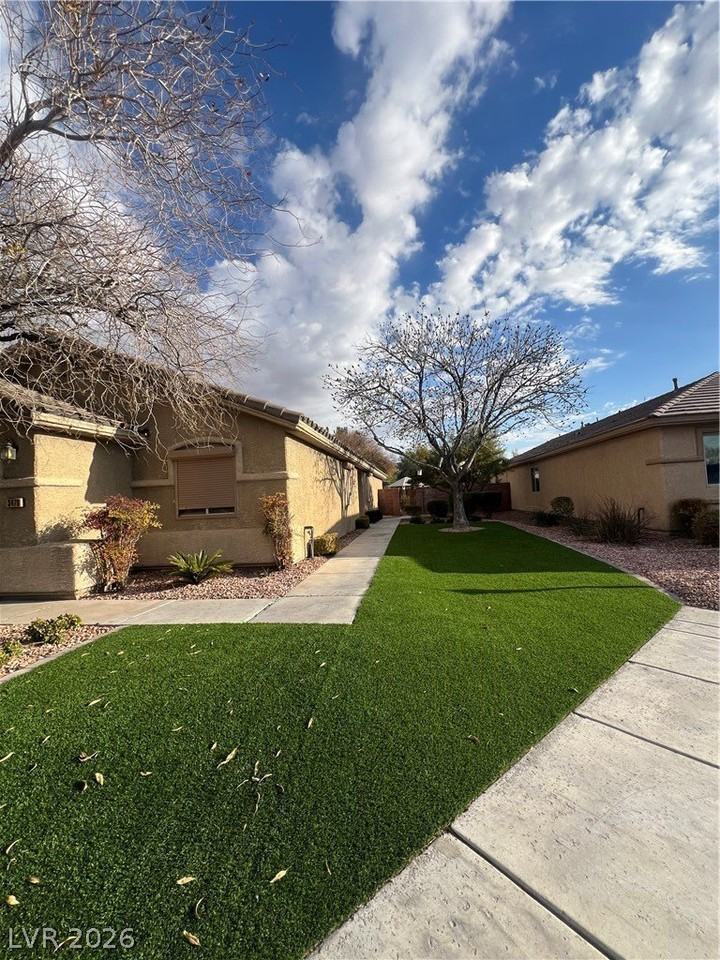 3470 Seaside Treasures Ct - Photo 6 of 10