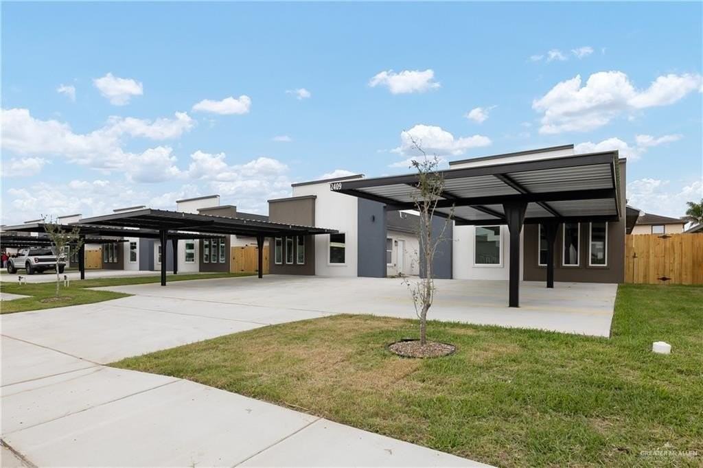 2413 S Hillside Avenue unit: 1 #1 - Photo 2 of 14