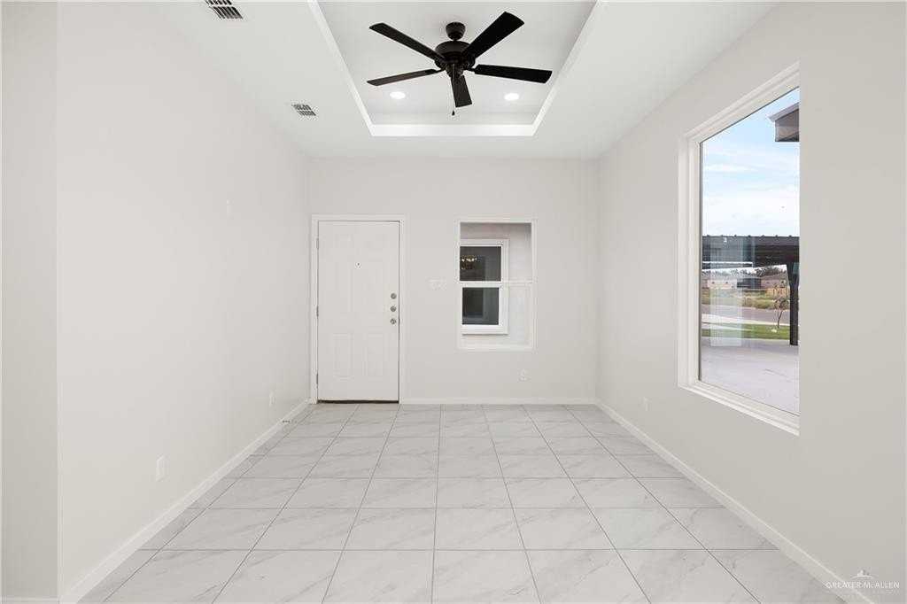 2413 S Hillside Avenue unit: 1 #1 - Photo 3 of 14