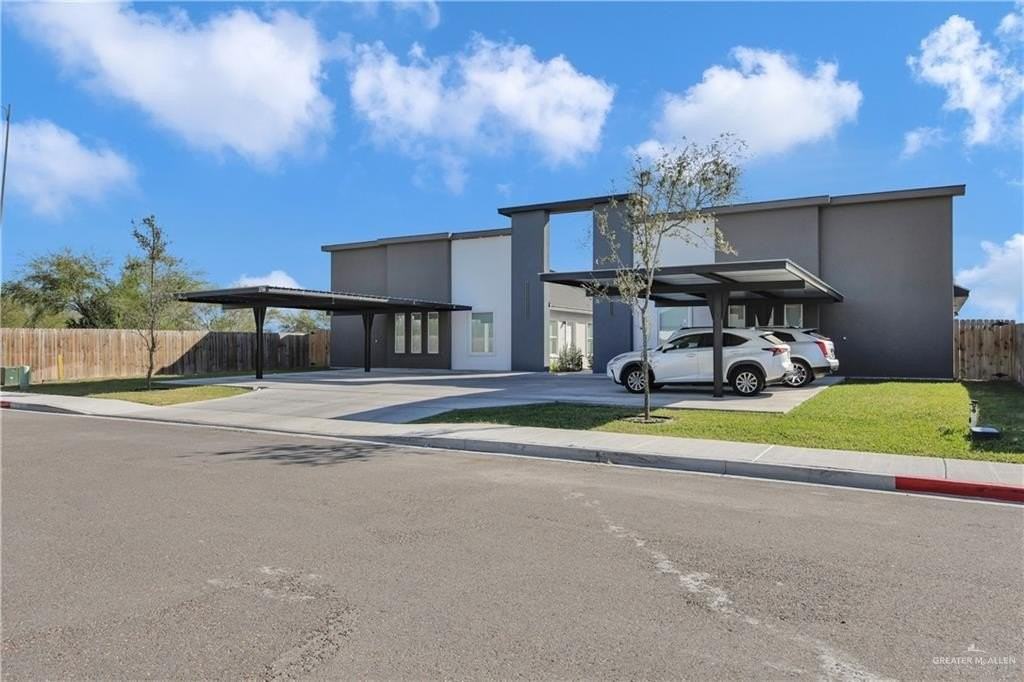 3706 E Mayfair St Apt 2 #2 - Photo 2 of 17