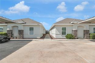 4905 N Winona Dr Apt 4 #4 - Photo 1 of 1