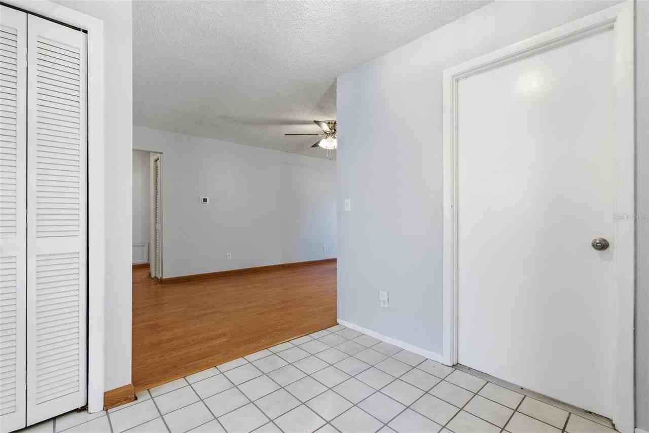 526 Belmist Ct - Photo 4 of 24