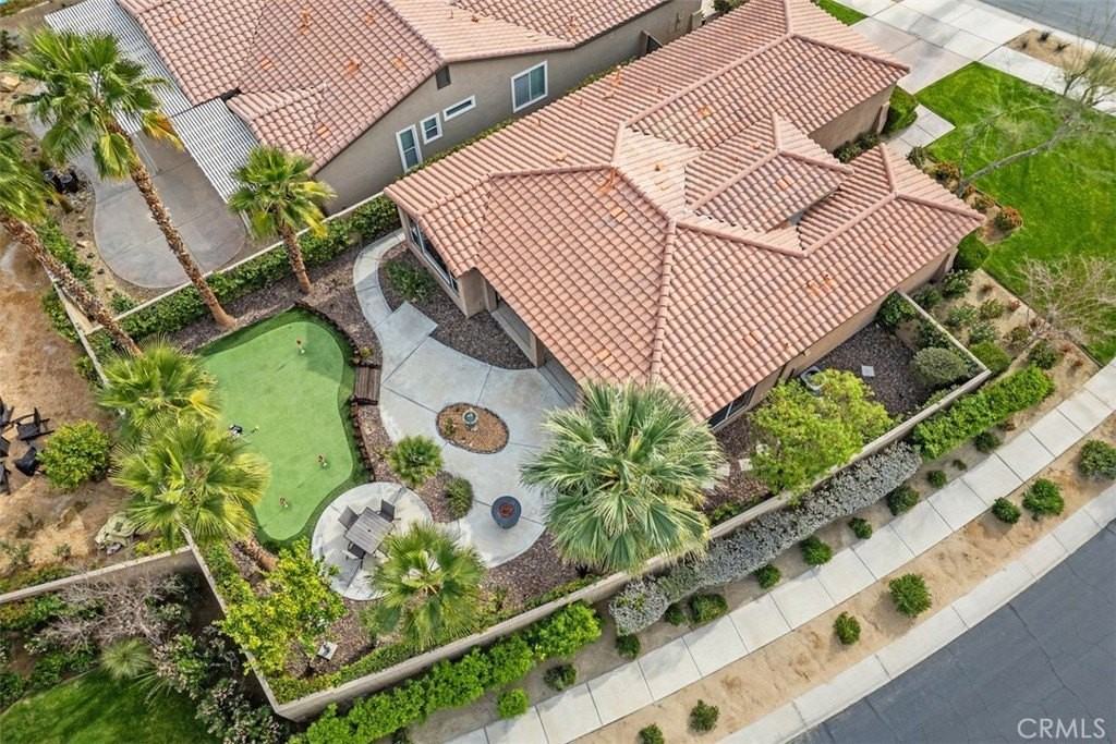 81626 Prism Dr - Photo 2 of 30