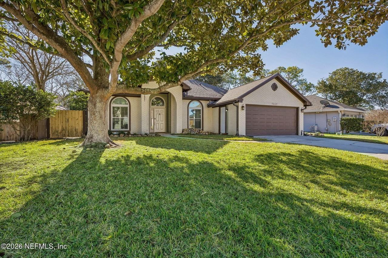 3447 Heron Dr N - Photo 2 of 48