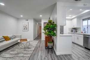 featured image of 1833 Camberley Ln #NA