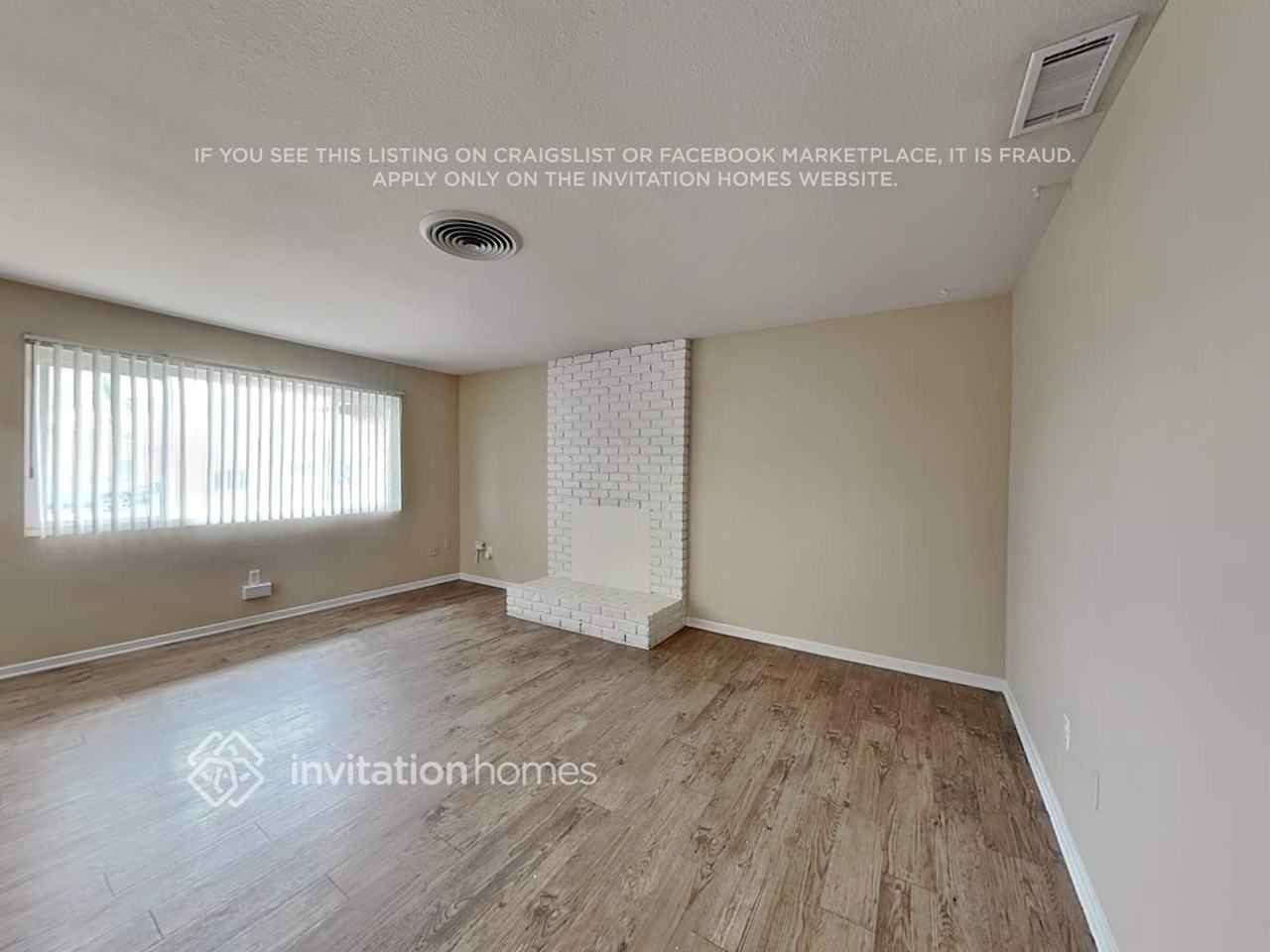 27198 Norwood St - Photo 5 of 18