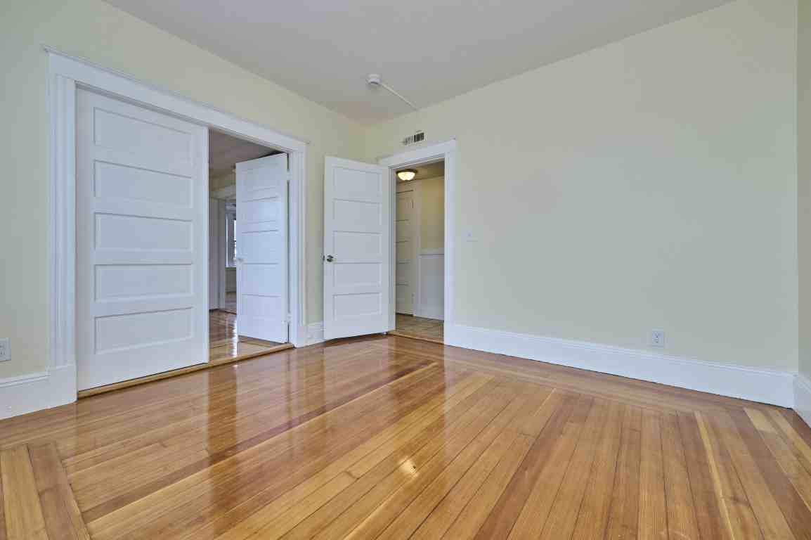 44 Park St #4 - Photo 3 of 16