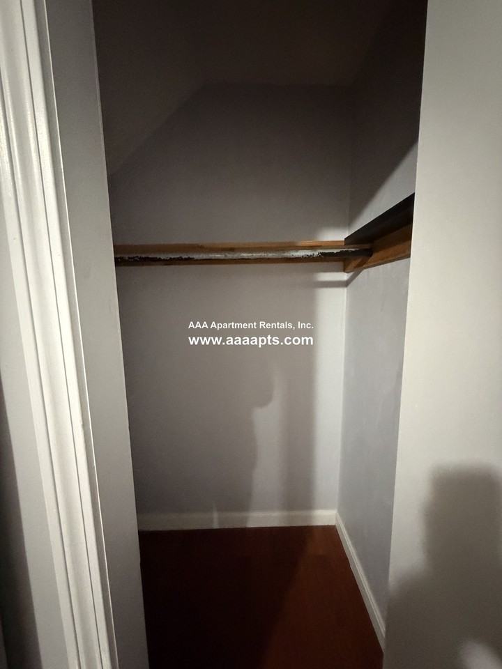 Sumner St #3 - Photo 2 of 12