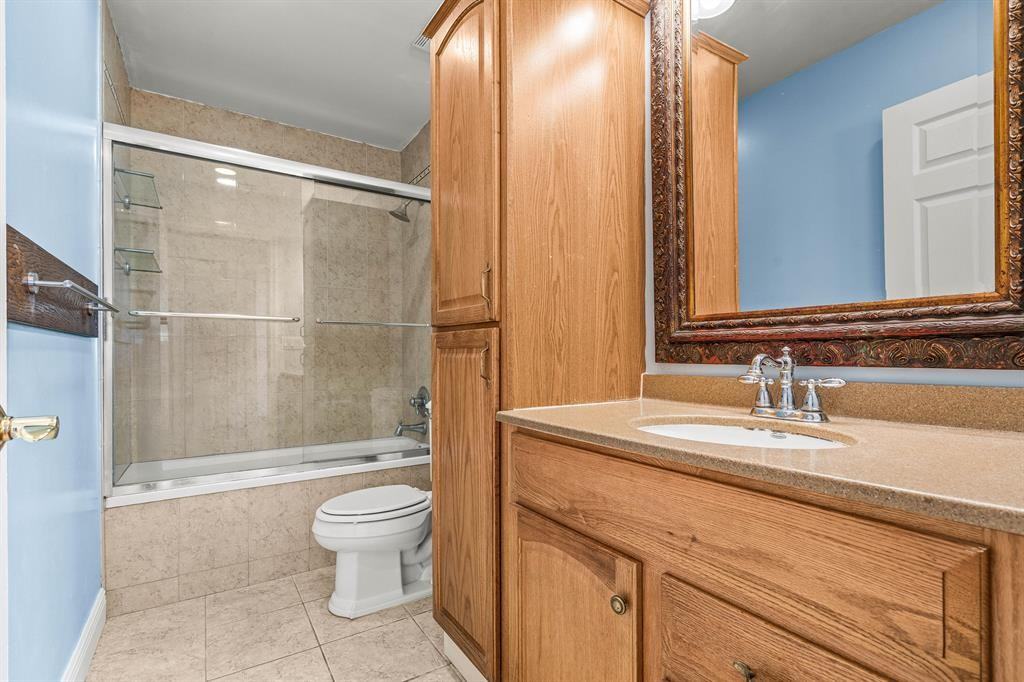 1775 Southwest 8th Street - Photo 6 of 13