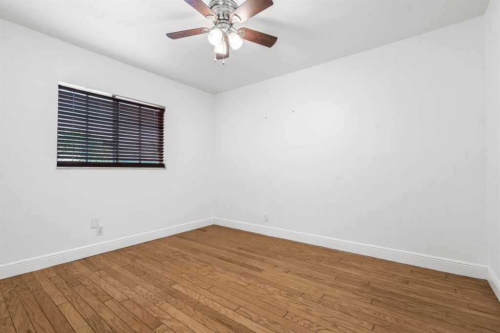 1775 Southwest 8th Street - Photo 7 of 13