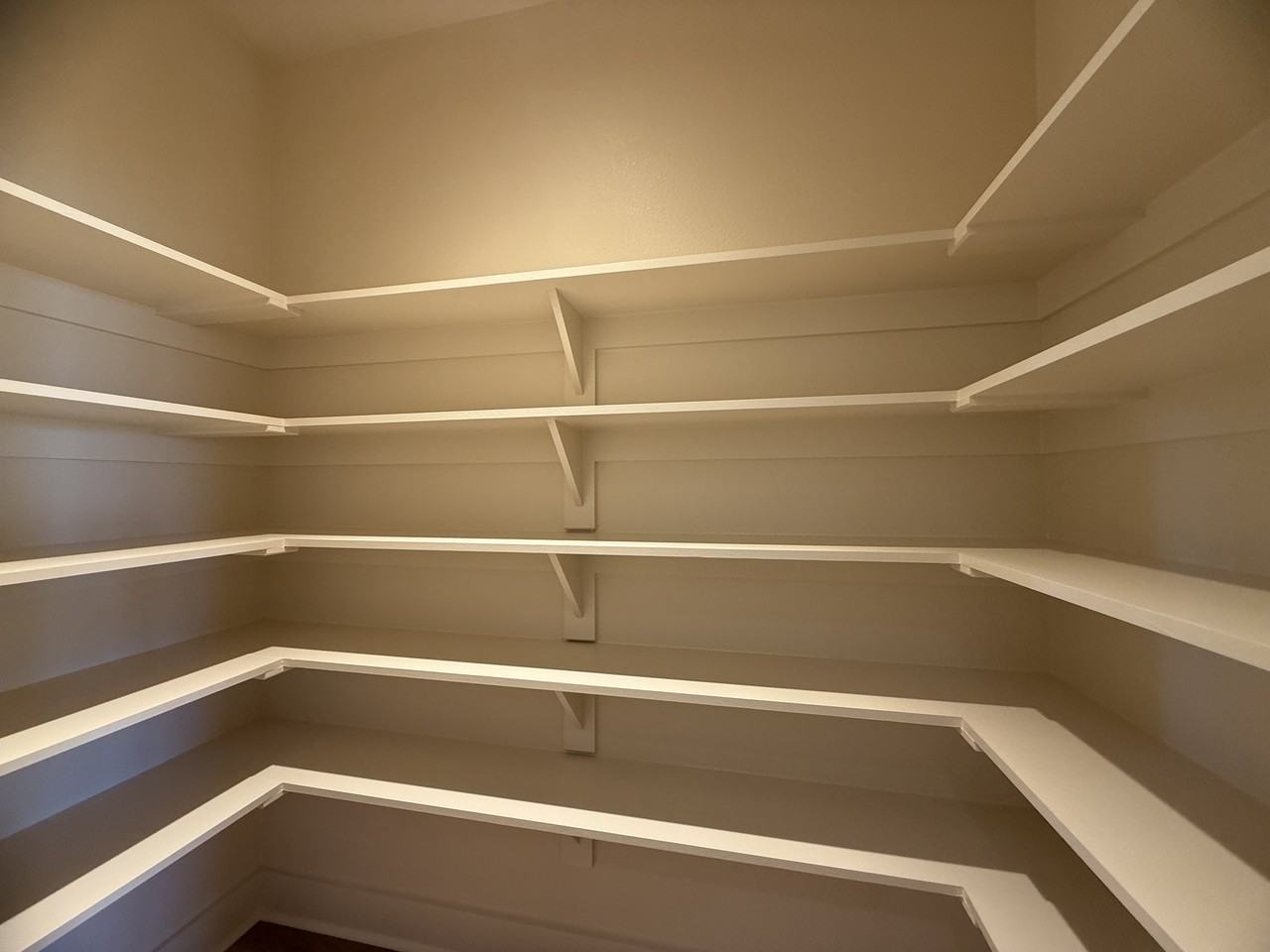 106 Kirkland Street - Photo 5 of 29