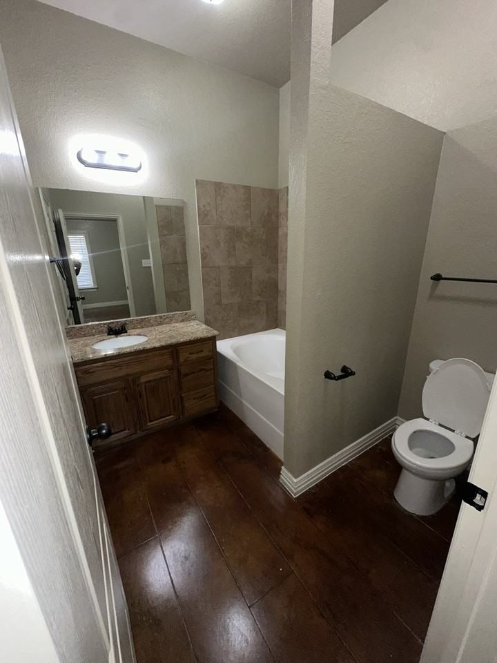 623 Ferrara Circle #B - Photo 5 of 16