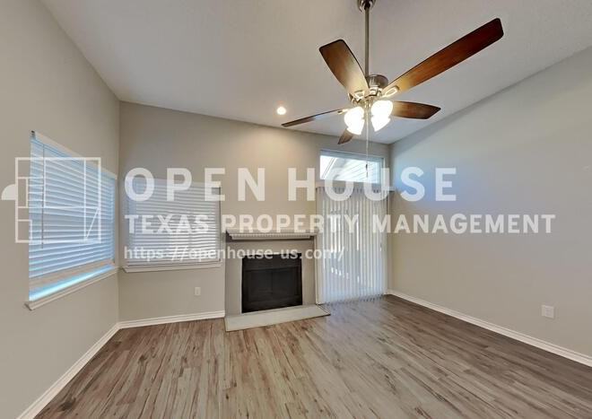 2211 Reverchon Dr - Photo 6 of 21