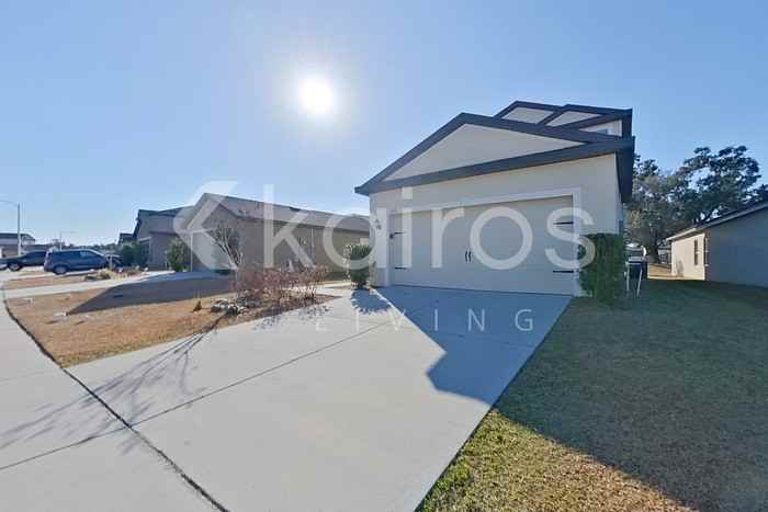 30161 Fedora Cir - Photo 5 of 39