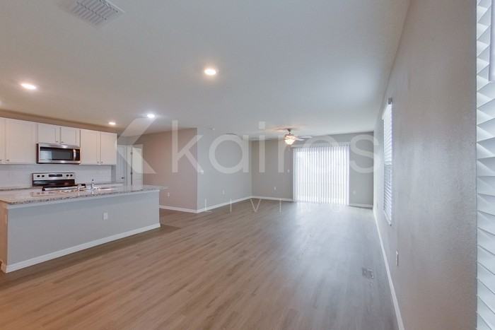 8584 Sw 43rd Ter - Photo 4 of 29