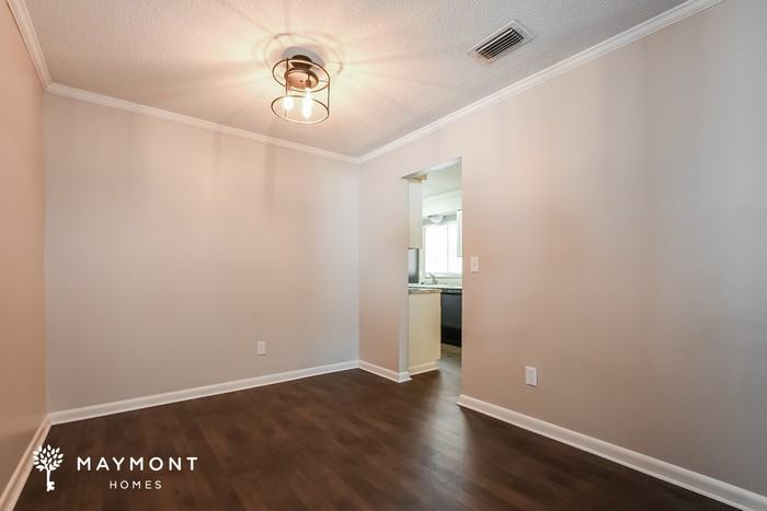 916 Northern Oaks Ter - Photo 6 of 15