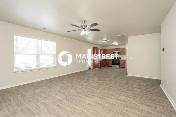 303 Caden Village Cir - Photo 4 of 19