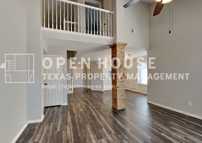 626 Dove Creek Cir - Photo 4 of 20