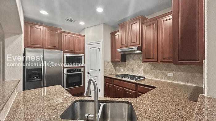 4032 Camacho St - Photo 2 of 22