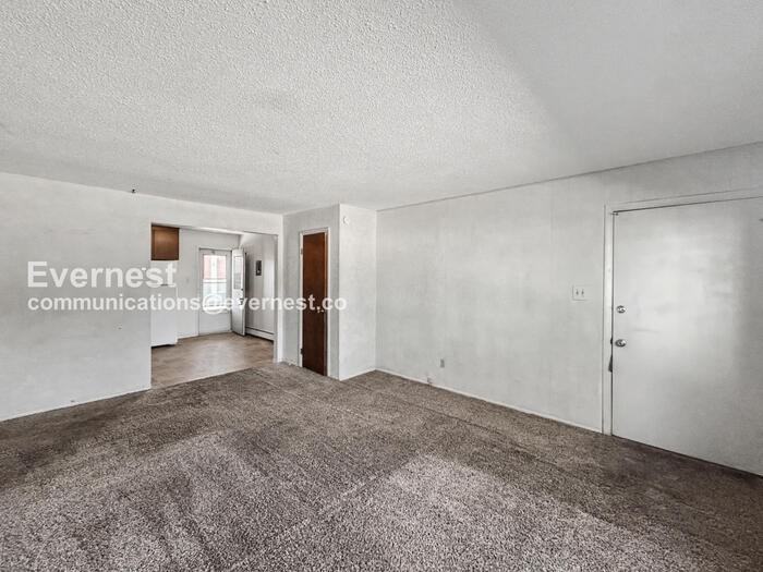 4311 N Chestnut St #1 - Photo 5 of 15