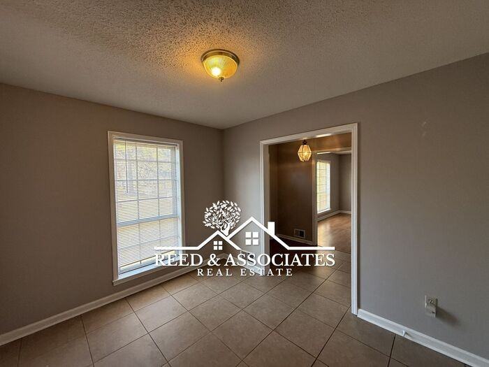 4096 Silverleaf Rd - Photo 5 of 13